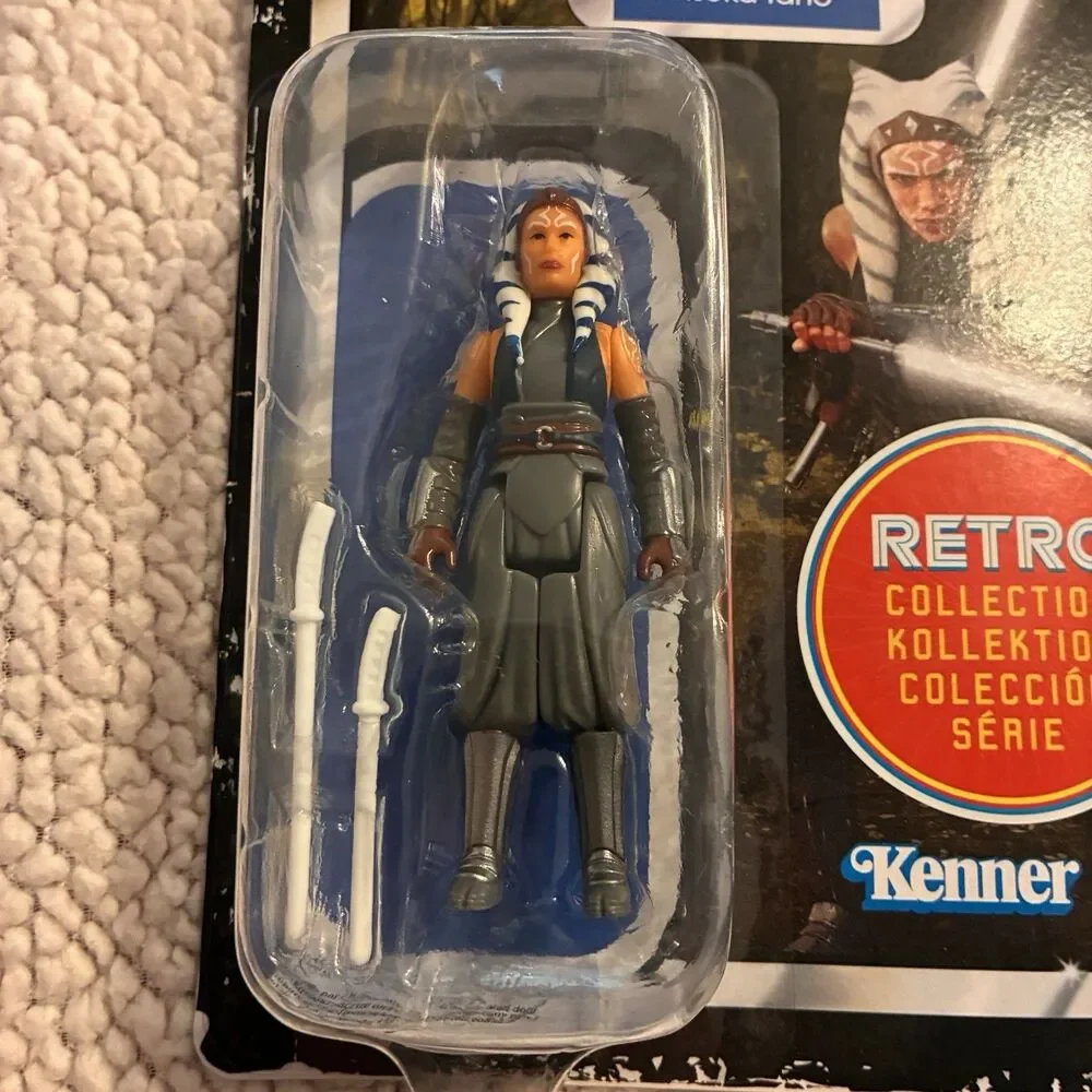Star Wars the Mandalorian AHSOKA TANO Retro Collection By Kenner. NIB